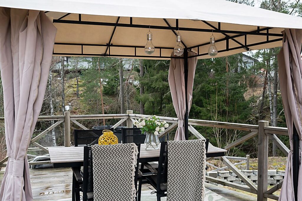 Bygga altan med uteplats. Kungsängen Tibble